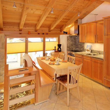 Ferienwohnung Chalet Puezji 체르마트 외부 사진
